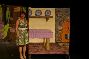 "Alice Our Way" Duchess Kitchen- Children's Theatre Set